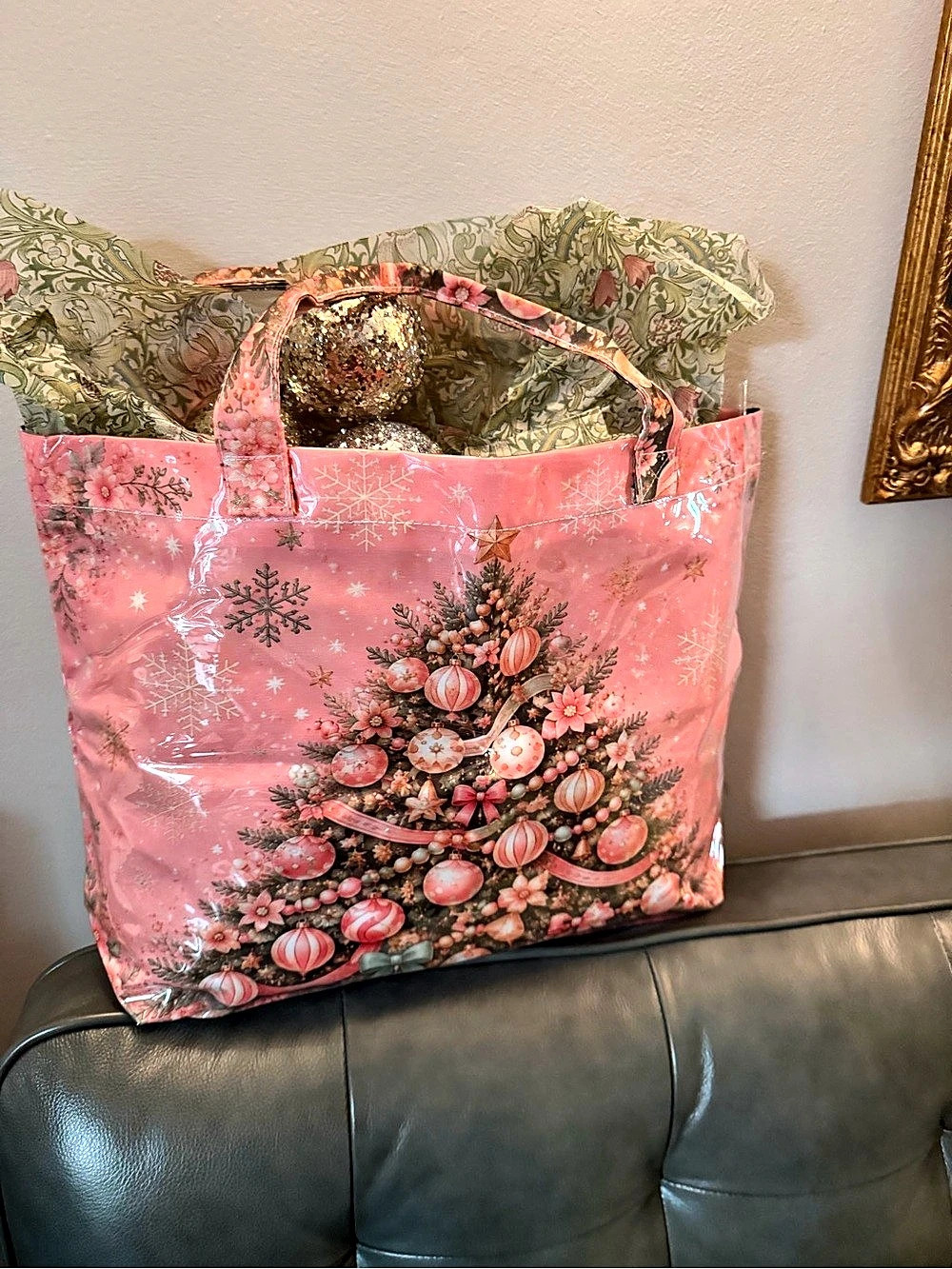 Christmas Tree Print PVC wrapped canvas top handle Tote ~Pink w ornaments! NWOT